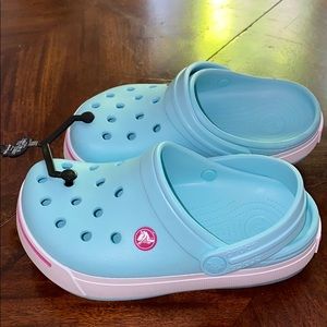 Crocs size J2
